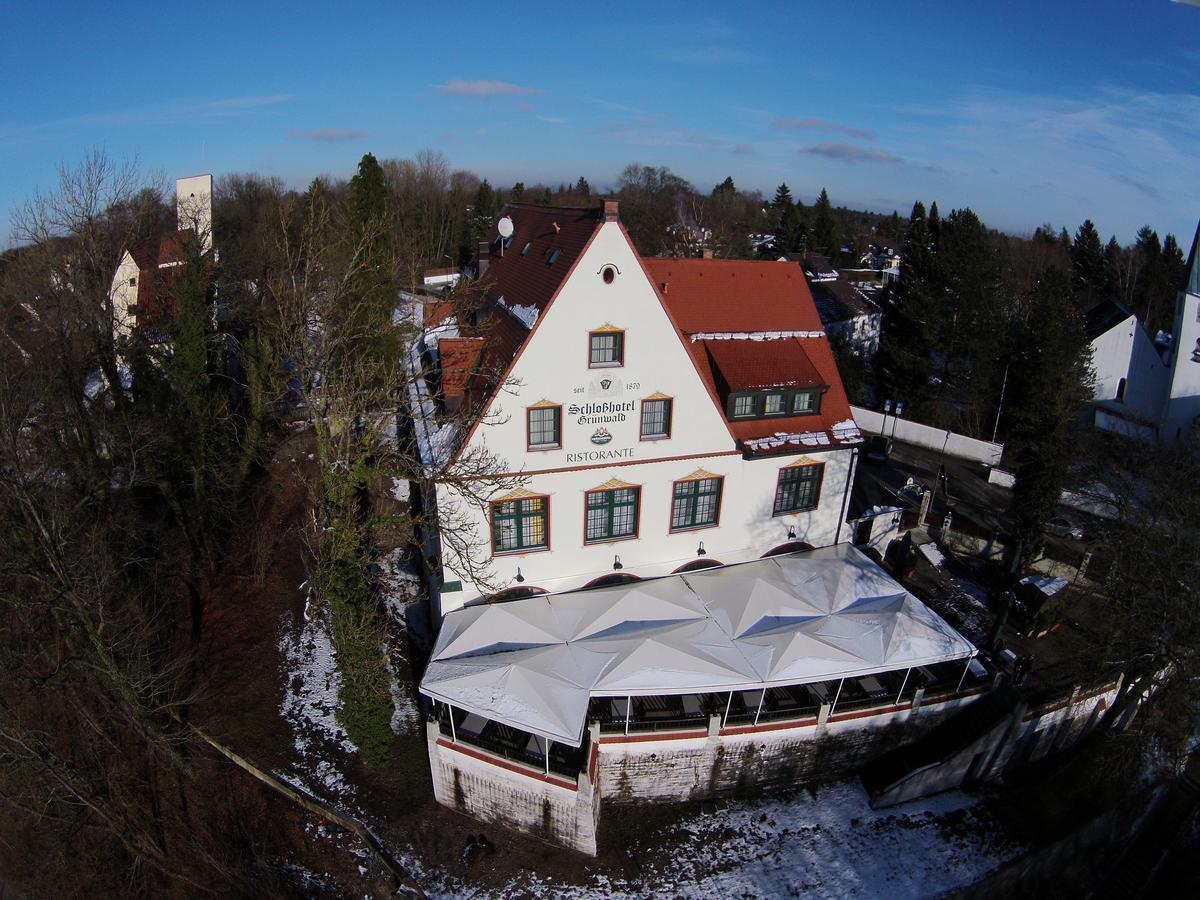 Schlosshotel Gruenwald Extérieur photo